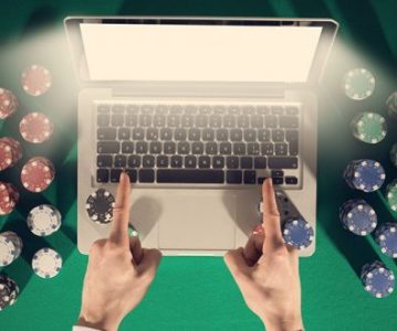 Get some knowledge on baccarat games online